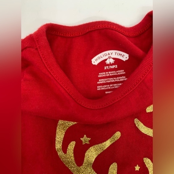Toddler Girl 2T Holiday Time Red Reindeer Christmas Shirt - Picture 2 of 3